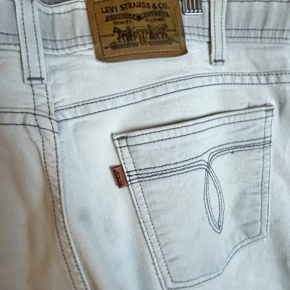 Levi's Vintage Beige Men's Action Jeans 34x28 Made in USA Straight Leg Denim